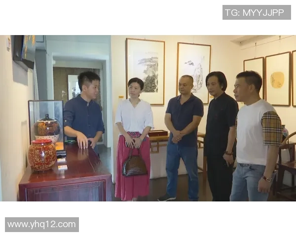 徐昕的艺术探索与创新之路：从传统到现代的跨越与融合