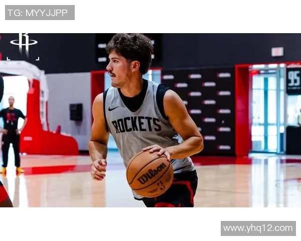 德阿隆福克斯带领国王崛起成为NBA新星的奋斗历程与未来展望